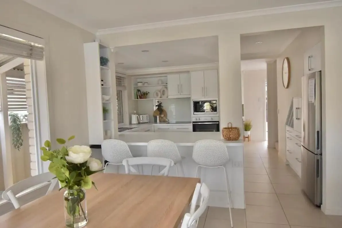 度假居 Luxury Mooloolaba Waterfront Retreat别墅